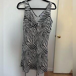 Size 6 Princess Polly mini dress in zebra print